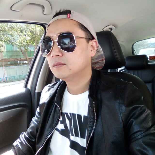 把手给我不要怕