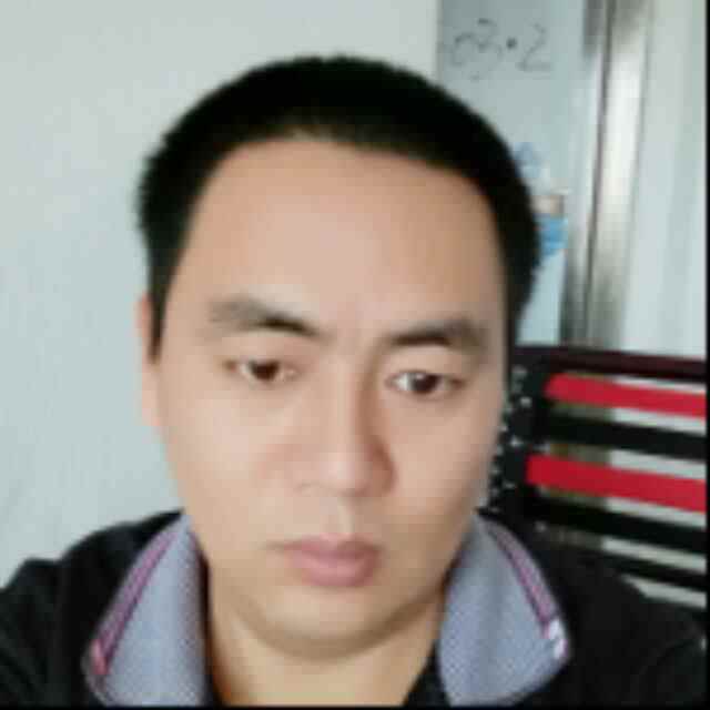 €卧牛望月€€