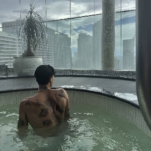 不爱读书哈哈哈哈哈哈