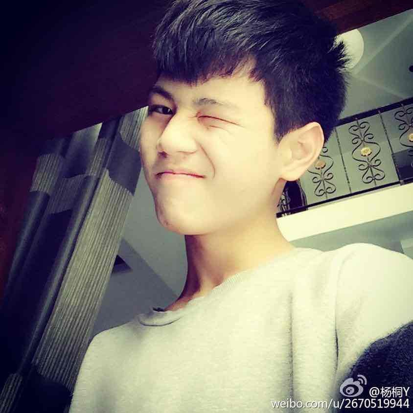 杨铭奕