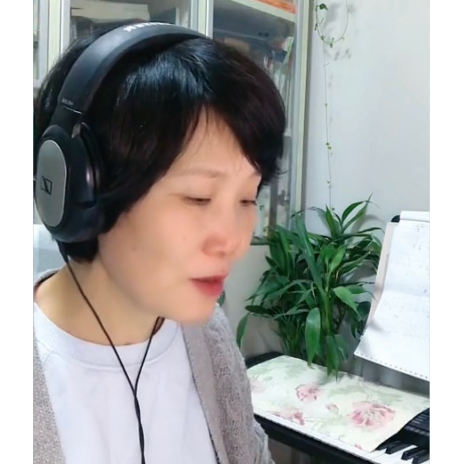 小蕙闲读
