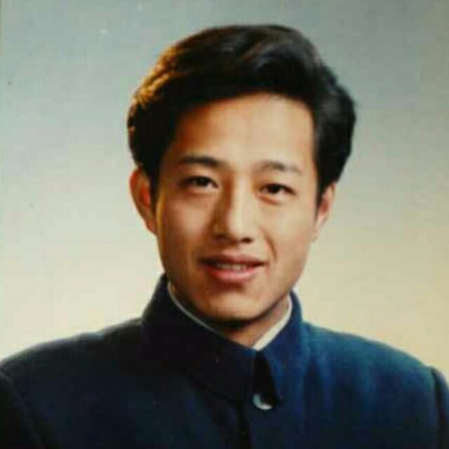 朗诵家李传明