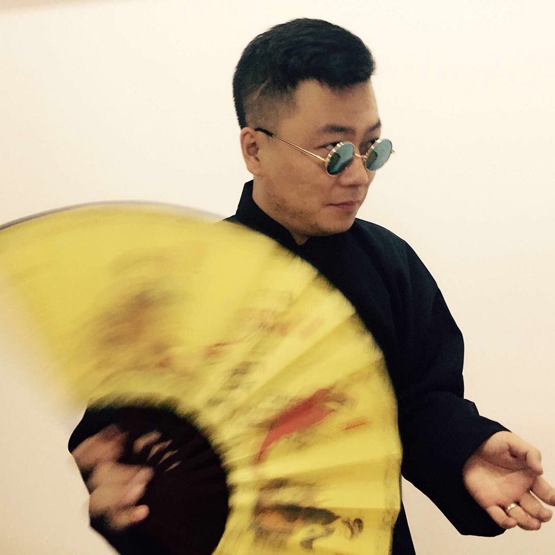 大斌