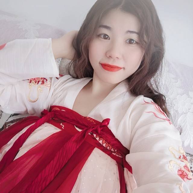 刘啦啦liu