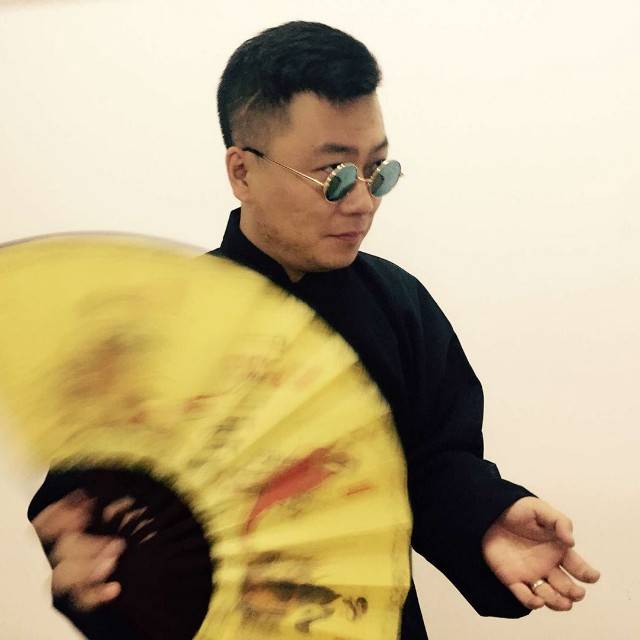 大斌