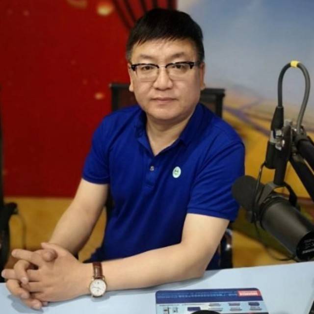 艺鸣菁人大鞠