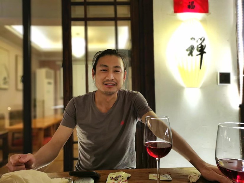 蔬果园里的鲍鲍熊