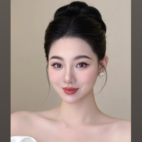满萱创始人张艺萱