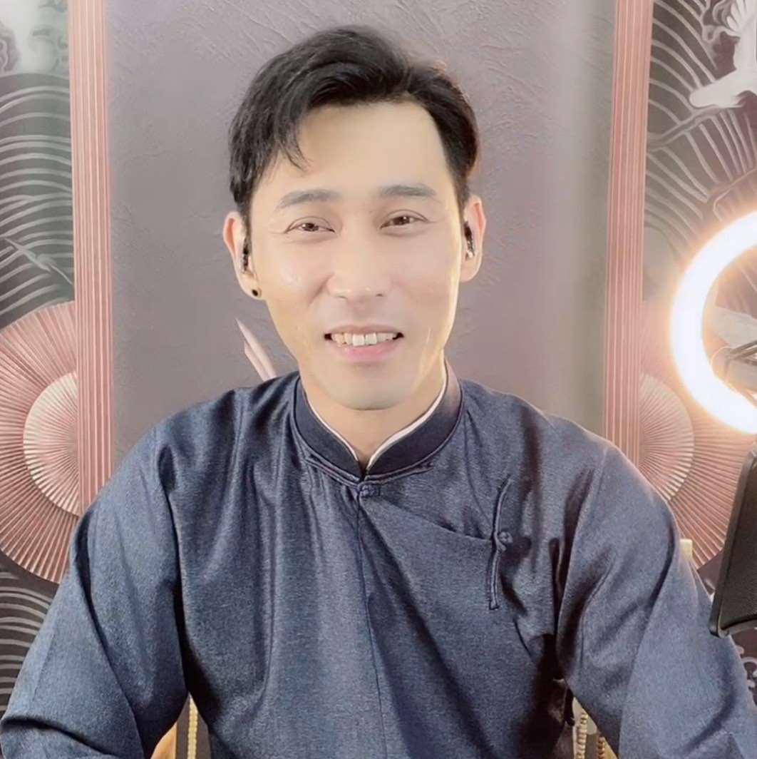 向前看齐字幕组